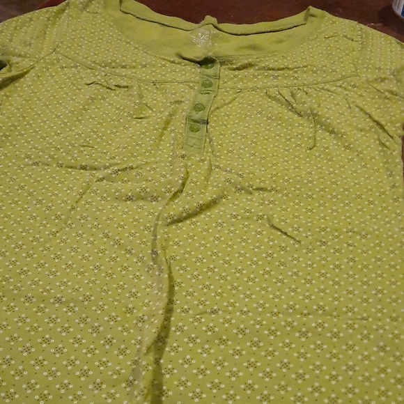 JUNIOR GIRLS 👚 BLOUSE  SIZE  SMALL/ CH. - Picture 1 of 5